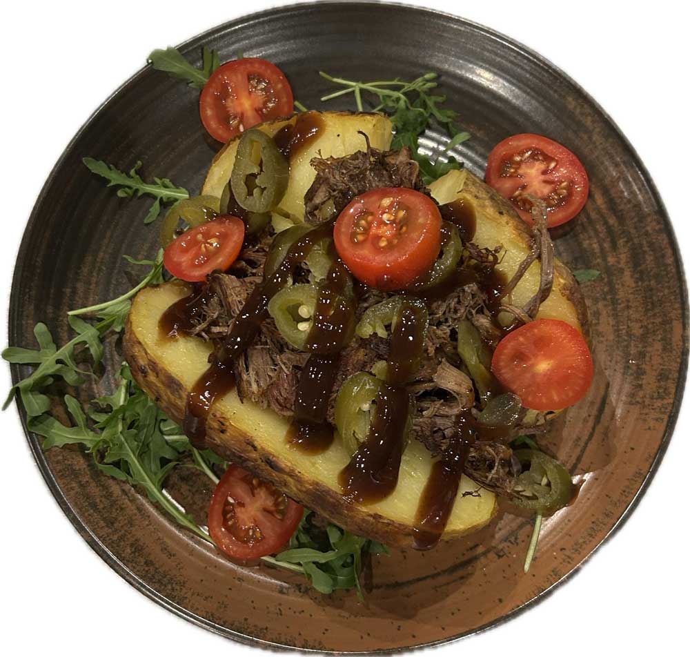 Пълнен картоф с дърпано телешко